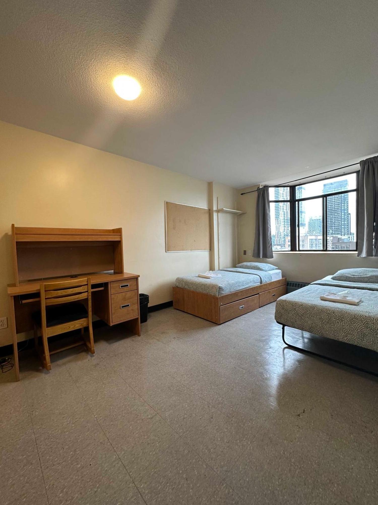 Neill Wycik Hotel Торонто Екстер'єр фото